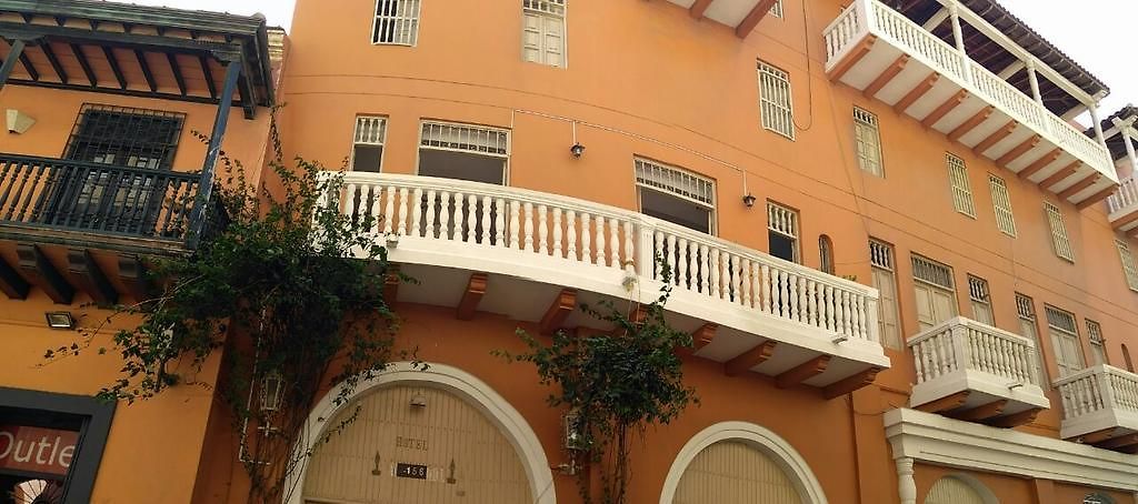 Ol * Cartagena